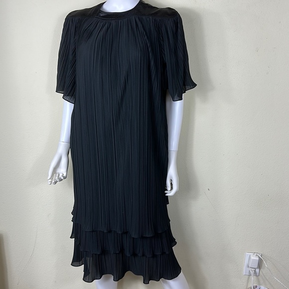 Vintage IGLWU Pleated Dress. Size 13/14 - Picture 2 of 8